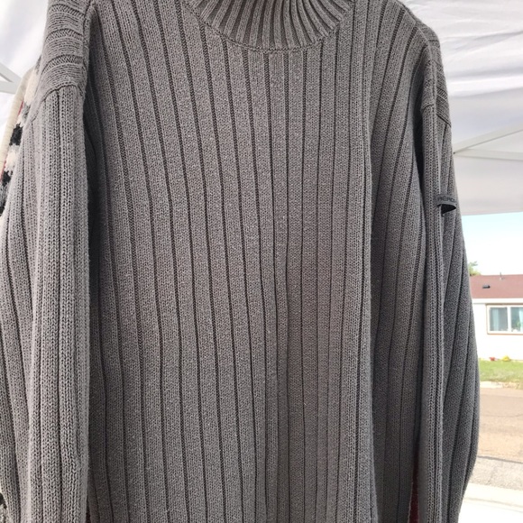 Sweaters - Picture 1 of 2